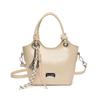Bolso de mano retro con textura popular de este año, bolso de hombro colgante para mujer, tendencia de primavera 2025, sencillo y combinable.