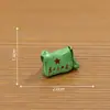Paisagem em Miniatura Termo Retrô Nostálgico Chapéu Militar Antigo Utensílios Domésticos Casa de Bonecas Decoração DIY Acessórios Mini Enfeites