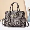 Bolso de Mano Grande para Mujer Bolso de Hombro Versátil Retro Bolso Cruzado Bolso de Hombro de Moda para Mujer