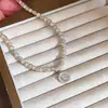 Collar de Perlas con Colgante Redondo de Circonita, Lujo Ligero, Gama Alta, Moderno, Cadena Sencilla para Clavícula, Accesorio Versátil para el Uso Diario