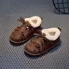 Botas de Neve para Meninas Sapatos de Algodão Infantis Aveludado Espesso 2026 Novo Inverno Neve Algodão Menina Sapatos Peludos Sapatos de Inverno