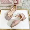 Sandalias de Verano para Niñas, Punta Cerrada, Nuevo Estilo 2026, Zapatos de Princesa de Cristal de Rendimiento para Niños, Zapatos Planos Cómodos de Suela Suave