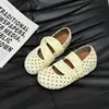 Suela Gruesa Suela Suave Casual Versátil Zapatos de una Sola Hebilla Mary Jane 2026 Otoño Nuevo Bestseller Francés Lunares Aumentadores de Altura Zapatos Birkenstock Mujer