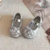 Zapatos de Encaje con Flores para Niñas Estilo Nuevo Primavera y Otoño 2026 Zapatos de Princesa de Moda Zapatos Planos Elegantes para Bebé