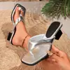 Sandálias Casuais Confortáveis de Verão 2026 Novo Comércio Exterior Tamanho Grande Feminino Bico Quadrado Slip-On Tira de Dedo Salto Grosso Tamanho Único