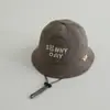 Gorro de Bebé Estilo Coreano Primavera y Otoño Delgado Lindo Oso Sombrero de Pescador Verano Exterior Protector Solar Sombrero de Sol para Bebés y Niños Pequeños