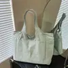 2026 Nova Bolsa de Mão Feminina Tendência em Tecido Oxford Casual Multi-Bolsos Grande Capacidade Bolsa de Viagem Bolsa de Ombro de Nylon para Dança