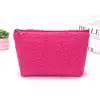 Nueva bolsa de maquillaje de felpa, bolsa de almacenamiento de cosméticos portátil multifuncional para viajes, neceser tridimensional de mano