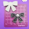 Árbol de Perlas Electroplateado Colorido Mariposa Corazón Corbata de Moño Accesorios de Plástico DIY Funda de Teléfono Pasador Accesorios para Zuecos