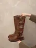 Novas Botas Martin de Cano Alto com Bico Quadrado Femininas Retro de Calçar Salto Grosso Botas de Cavaleiro 2026 Fivela de Couro Botas de Cowboy Ocidentais