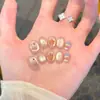 [Urso Amante de Bolo] Unhas Postiças Gatinho de Bolinhas Olho de Gato, Manicure Bonitinha com Gorro Curto, Suave e Clareadora para Uso Diário