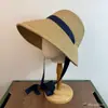 Chapéu de Palha Francês Estilo Hepburn Proteção Solar Primavera e Verão Longo na Frente Curto Atrás Chapéu de Sol Dobrável com Tira para Férias na Praia