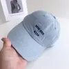 Gorra de Béisbol de Moda con Bordado de Letras Estilo Americano para Mujer, Sombrero Versátil Casual de Verano con Protección Solar, Sombrero de Sol para Viajeros, Moderno