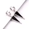 Brincos Triangulares de Personalidade Estilo Europeu e Americano, Tarraxas de Aço Inoxidável, Presilhas Elegantes de Concha Preta e Branca, Brincos de Designer, Transfronteiriço
