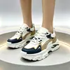 Novos Tênis Esportivos Masculinos 2026 Primavera Sapatos Masculinos Sola Grossa Antiderrapante Casual Versátil Estudante Tenis da Moda Tênis de Corrida para Homens
