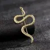 Broche único de perlas con diseño de corazón 2024 nueva moda otoño e invierno corsage accesorios de alfiler delicados para mujer Corea del Sur