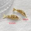 Pingente Geométrico Peixe Koi com Banho de Ouro Real 14K Retentor de Cor Acessórios para Pulseira Colar Brincos de Joias Feitas à Mão DIY