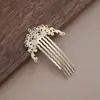 Peine de aleación de cinco dientes estilo antiguo Accesorios para horquillas DIY Adornos para el cabello de metal que conservan el color Horquilla de palacio retro Fabricante Venta al por mayor