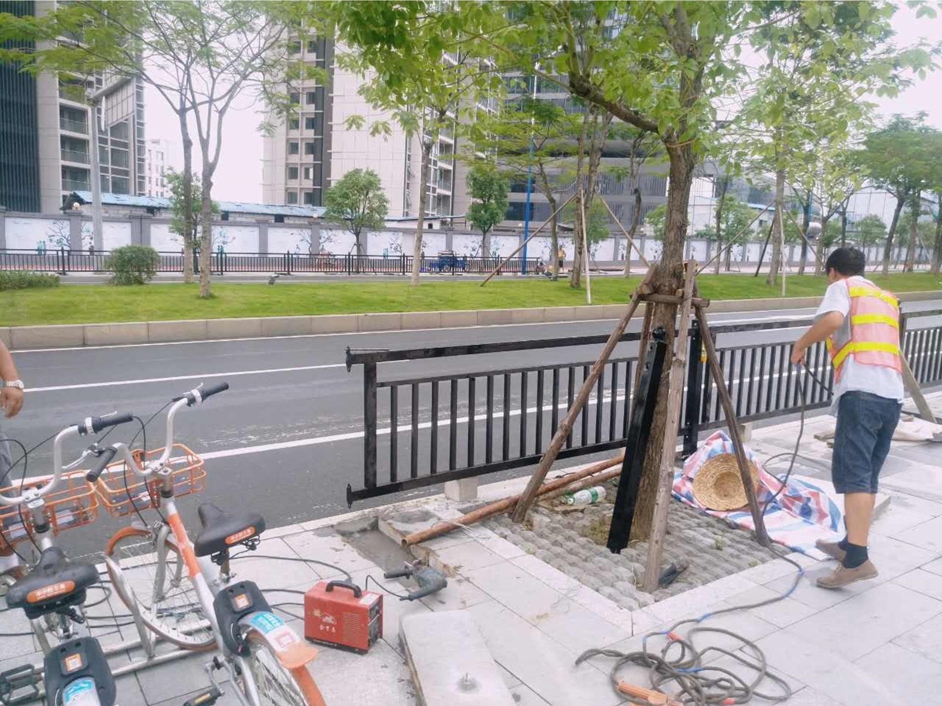 穗诚金属-13509292776-黑色市政护栏-详情页7.j