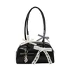 Bolso de bolos estilo lazo, un bolso de hombro nuevo y elegante que se puede llevar debajo del brazo, perfecto para añadir un toque de elegancia a cualquier atuendo.