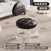 Taburete Pequeño Giratorio con Ruedas para Uso Doméstico, Taburete Bajo con Soporte Lumbar, Respaldo Acolchado Grueso Silencioso y Suave, Silla Pequeña con Ruedas para Movilidad y Estar Sentado Largo