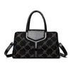 Bolsa de Ombro Transfronteiriça Moda Feminina High-end Alta Capacidade Bolsa de Mão para Mãe de Meia-idade Casual Versátil Bolsa Transversal
