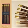 Conjunto de Talheres Garfo e Hashi para Presente, Modelo Novo, Hashis de Madeira Asa de Frango para Uso Doméstico, Alto Padrão, Sem Pintura, Sem Cera, Luxo Leve, Imitação de Jade, Antiderrapante, Hashis de Madeira Maciça, Utensílios de Mesa