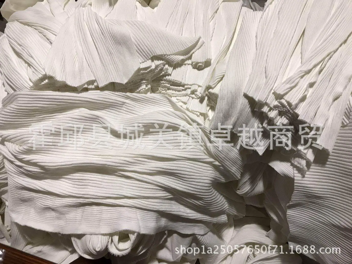 50E2F6B4-B2B4-4DA2-BB82-83C502