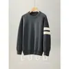 Suéter de tricô listrado masculino para casal estilo old money gola redonda camada base outer wear outono inverno fábrica de exportação atacado