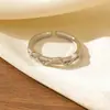 Nuevo Anillo Calado Completamente Incrustado con Diamantes Transfronterizo, Versión Ancha con Incrustaciones de Diamantes, Moderno y Elegante, Anillo Abierto Ajustable para el Dedo Índice
