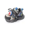 2026 Novos Sapatos de Caminhada para Bebê Sapatos Esportivos Infantis da Moda Sapatos Casuais Velcro Corrida Confortáveis Sapatos de Pai