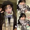 Bufanda de Cuadros de Invierno para Mujer, Cálida Versátil para Pareja Uniforme JK Estilo Coreano Estilo Ins Dulce Japonés Gama Alta Sensación Femenina