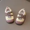 Zapatos nuevos para bebé cerrados para niños pequeños, zapatos de otoño para niños, zapatos antideslizantes de suela blanda para niños pequeños, zapatos de playa, zapatos deportivos