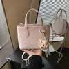 Bolso de Hombro Cruzado Floral de Diseño de Nicho para Mujer, Nuevo Estilo Coreano y Japonés, Bolso de Hombro Sencillo, Bolso Cruzado de Moda para el Día a Día