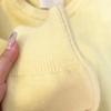 ¡La clase CHAO la recomiendo! Suéter tipo cárdigan de punto suave y encerado de lana con botones dorados pequeños, retro, blanco, cremoso y amarillo, para mujer, otoño e invierno