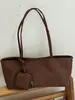 Bolso de Hombro Simple Nuevo Transfronterizo 2026, Moderno, Ligero, Gran Capacidad, Bolso de Estilo Casual, Bolso Tote Versátil para el Día a Día