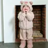Casaco de Pelúcia Fofo e Quente para Meninas Bebês Outono Inverno com Capuz Forrado de Fleece Orelhas de Porquinho Tridimensionais Roupas de Algodão Espessadas