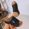 Zapatillas casuales de color liso para mujer, ligeras, versátiles, antideslizantes, para aumentar la altura, de gran tamaño, venta al por mayor, transfronterizas europeas y americanas