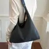 Bolsa de Lona Listrada de Grande Capacidade para o Trabalho Feminina 2026 Nova Moda Versátil Bolsa de Ombro Único Bolsa Tote para Passeio e Trabalho