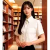 Camisa Blanca Básica de Manga Corta Estilo Universitario Coreano para Viajar en 2026