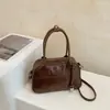 Moda Otoño 2026 Estilo Coreano Diseño de Nicho Personalidad Sencilla Gran Capacidad para Viajes Cotidianos Bolso de Mano Casual para Mujer Bolso Almohada