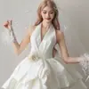 Vestido de Novia Ligero de Cuello Halter Estilo Francés 2026 Modelo Nuevo Blanco Simple Satín Corto Vestido de Novia Sexy de Cumpleaños
