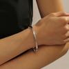 Pulsera de hebilla de acero de titanio transfronteriza para regalo del Día de San Valentín de Tanabata, pulsera de acero inoxidable simple y fresca para mujer al por mayor
