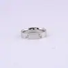 Serie Amor Transfronterizo Lujo Accesible Anillo de Diamante para Pareja de Gama Alta Anillo de Acero Inoxidable Anillo Exquisito de Índice para Mujer Índice de Nicho