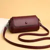 Bolsa Pequena Feminina 2026 Nova Tendência Redonda Cilindro Versátil Ombro Único Transversal Bolsa Moda Feminina Boston Bolsa Almofada