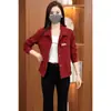 Chaqueta de trabajo estilo coreano color amarillo jengibre para reducir la edad, nuevo modelo de otoño 2026 para mujer, corte holgado, adelgazante, cuello de solapa, chaqueta tipo camisa versátil