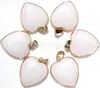 Venta caliente transfronteriza piedra natural ágata piedra de cristal rosa collar con colgante de amor bordeado colgante de corazón de melocotón accesorios de bricolaje