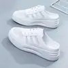 Zapatos de Verano Nuevos Versátiles de Suela Gruesa Para Mujer Para Uso en Exteriores Zapatillas Casuales Diarias 2026 Zapatos Blancos que Aumentan la Altura Transpirables Zapatos de Mujer de Moda