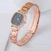 Relógio feminino quadrado minimalista popular transfronteiriço com algarismos, pulseira de aço, relógio feminino de quartzo estilo coreano, atacado de fabricante de relógios