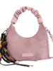 Bolso de mujer único retro esmerilado, nuevo bolso cruzado versátil otoño e invierno 2026, bolso de mano pequeño exquisito y súper popular